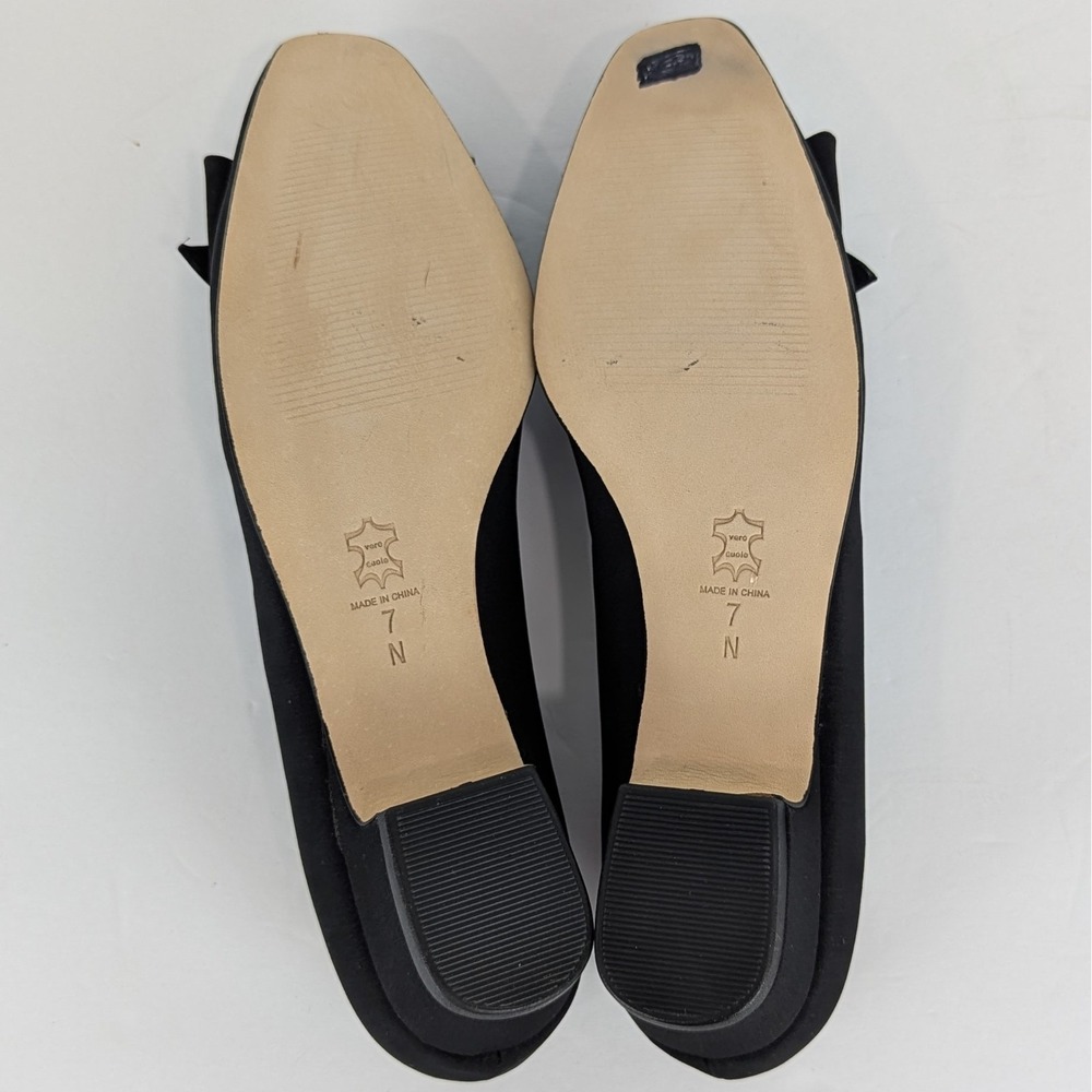 Rose Petals By Walking Cradles Dani Black Micro Pumps Size 7N Bow Career Heels - Picture 7 of 10